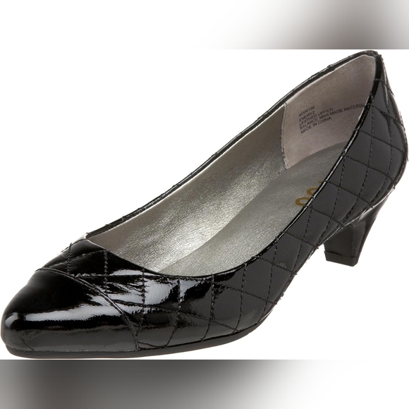 Me Too NY Emerson Quilted Patent Leather Kitten Heel - Picture 2 of 10